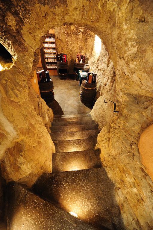 Habitaciones Con Encanto - Cal Alejandro Montsonis ภายนอก รูปภาพ